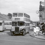 bw065x-todmorden-market-halifax-bus