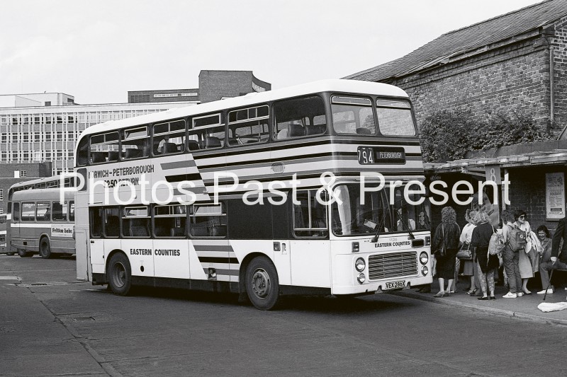 bw031x-peterborough-bus-norwich-station