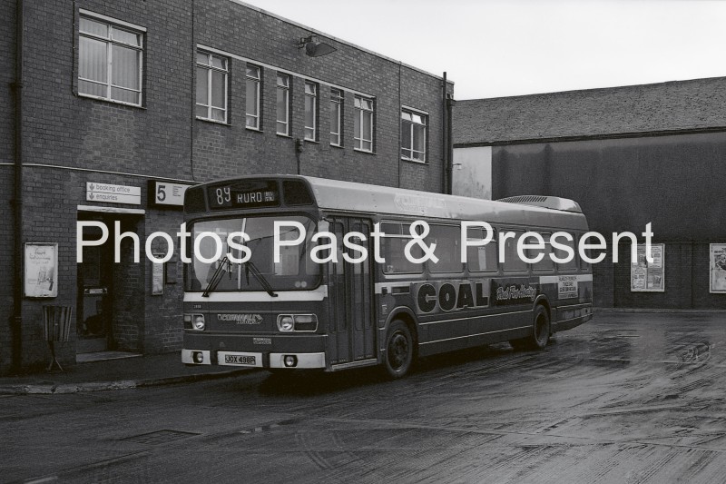 bw032x-western-national-truro-bus-station