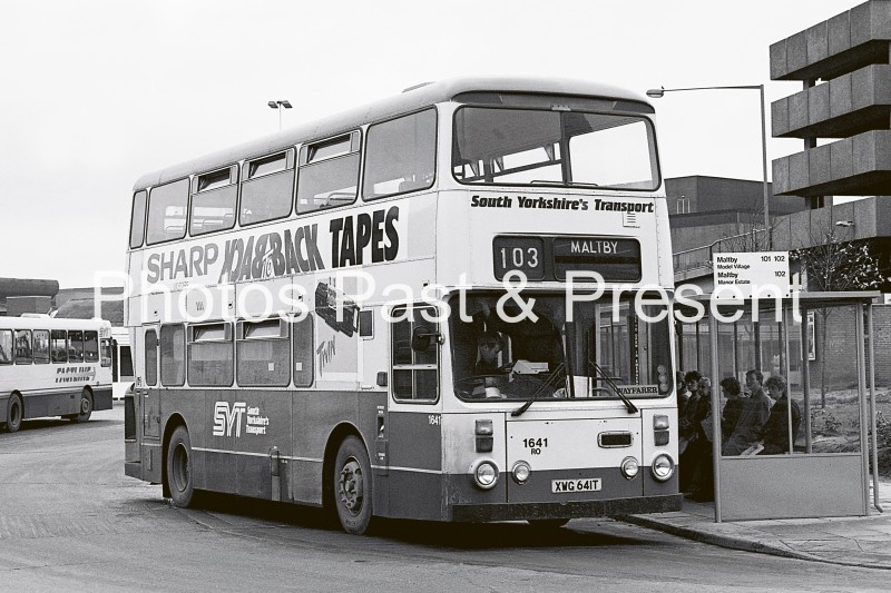 bw033x-maltby-bus-rotherham-station