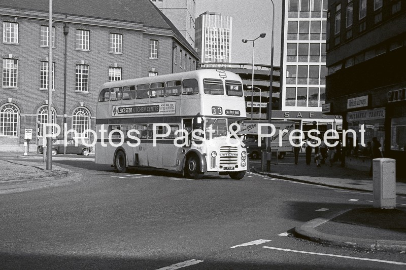 bw046x-leicester-city-titan-bus