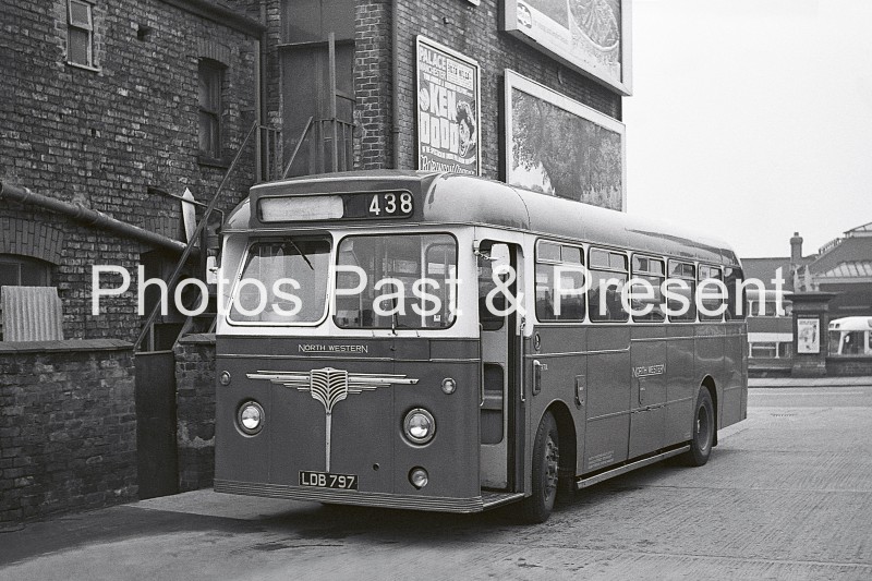 bw053fx-altrincham-aec-reliance-bus