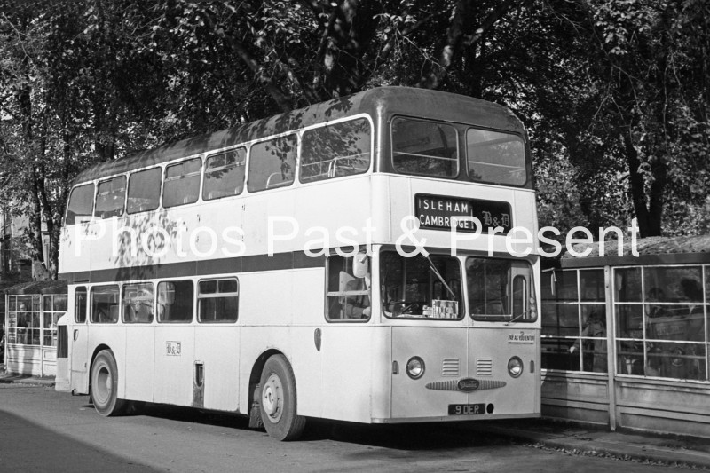 bw105x-burwell-district-cambridge-daimler-bus