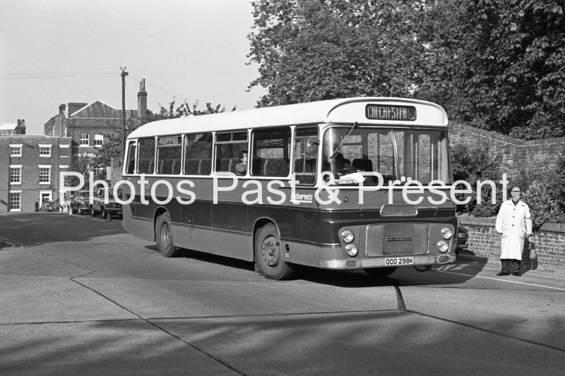 bw110x-osbornes-bus-colchester