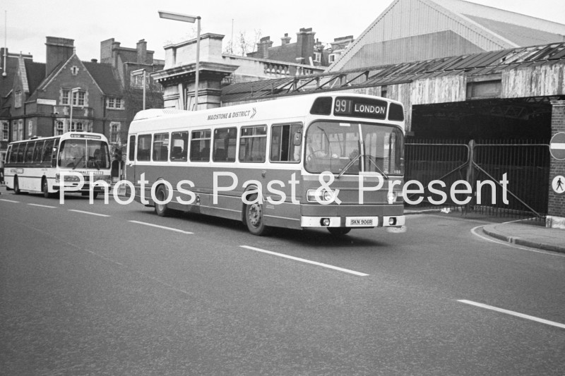 Maidstone 1977 Leyland National Bus to London