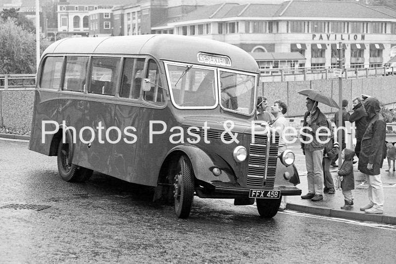 Bedford Vintage South West Bus FFX458