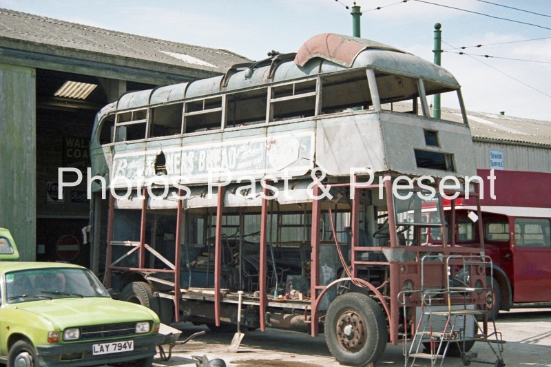 Bus Restoration & Austin Allegro Car at Sandtoft 1984