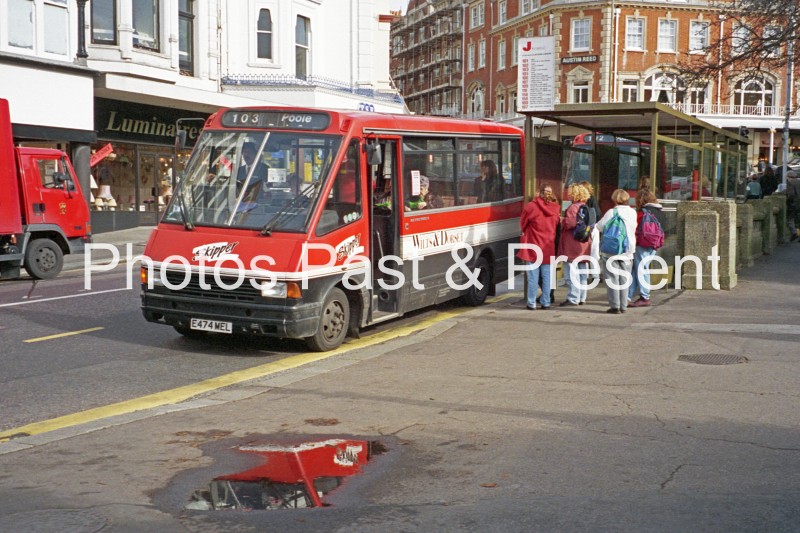 Wilts & Dorset MCW skipper Bus to Poole