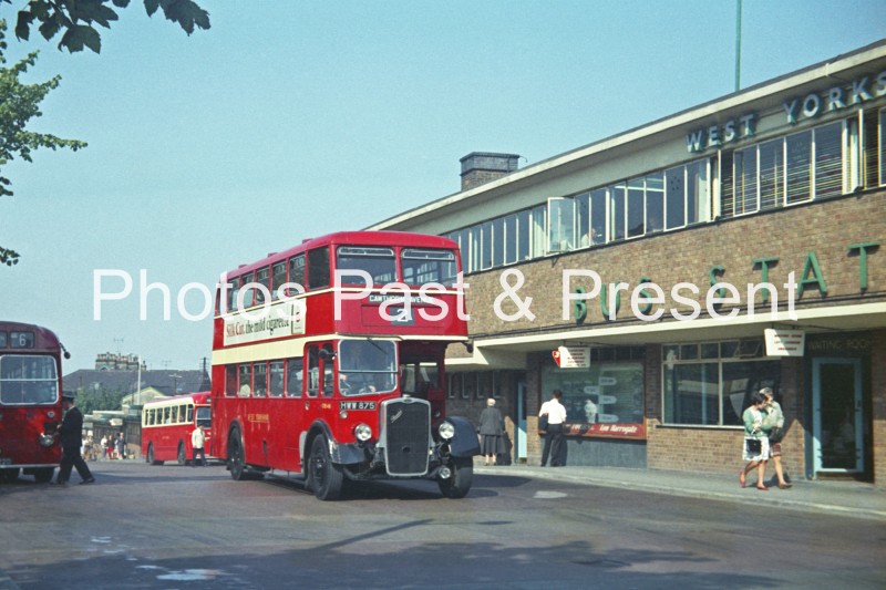 Harrogate West Yorkshire Bus HWW875 in 1964