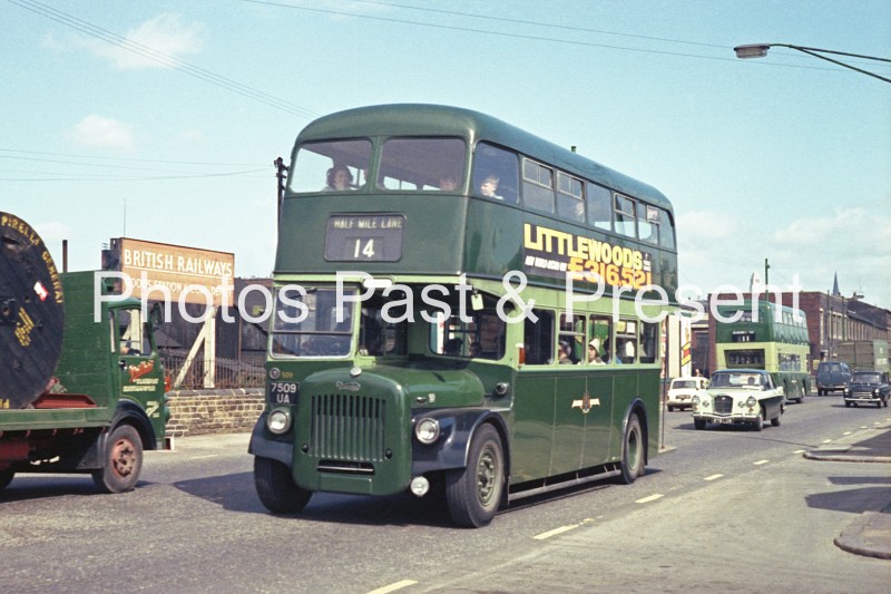 Leeds Daimler Bus 7509UA British Railways Goods Station 1965