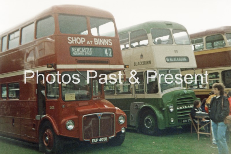 Shop at Binns 1964 Newcastle Routemaster Bus EUP405B