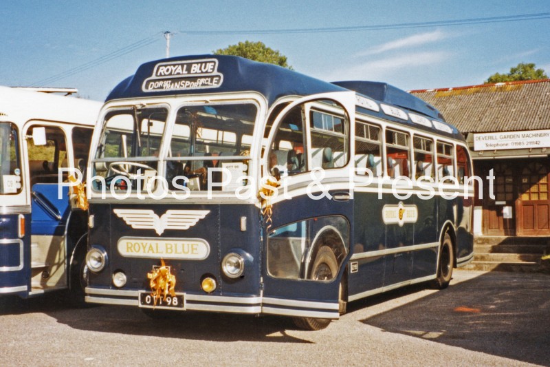 Dorset Circle Royal Blue Bus OTT98