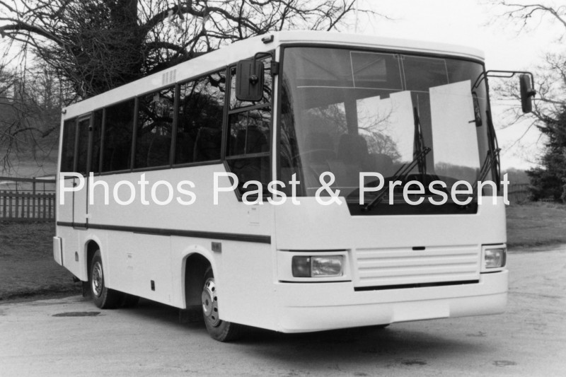 Avon Council 1988 Reeves Burgess Harrier Leyland Swift