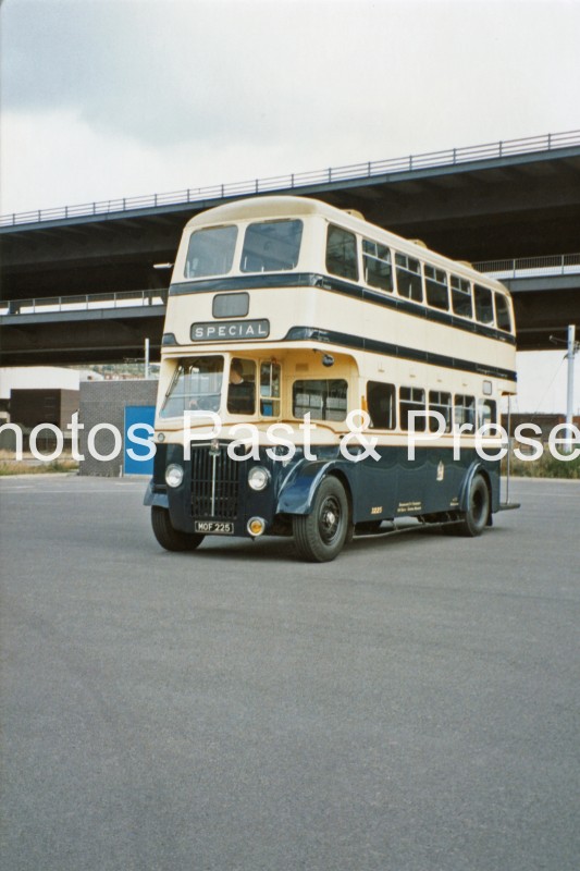 Birmingham 1953 Daimler CVG6 Bus MOF225