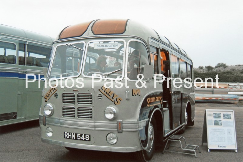 Scotts Greys 1952 Austin K8 Mini Coach RHN548