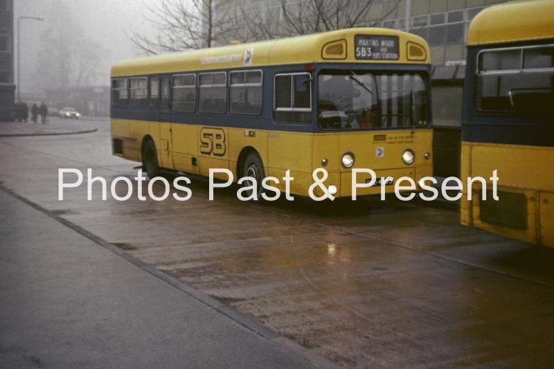 Stevenage London Country 1971 AEC Swift Bus SM499
