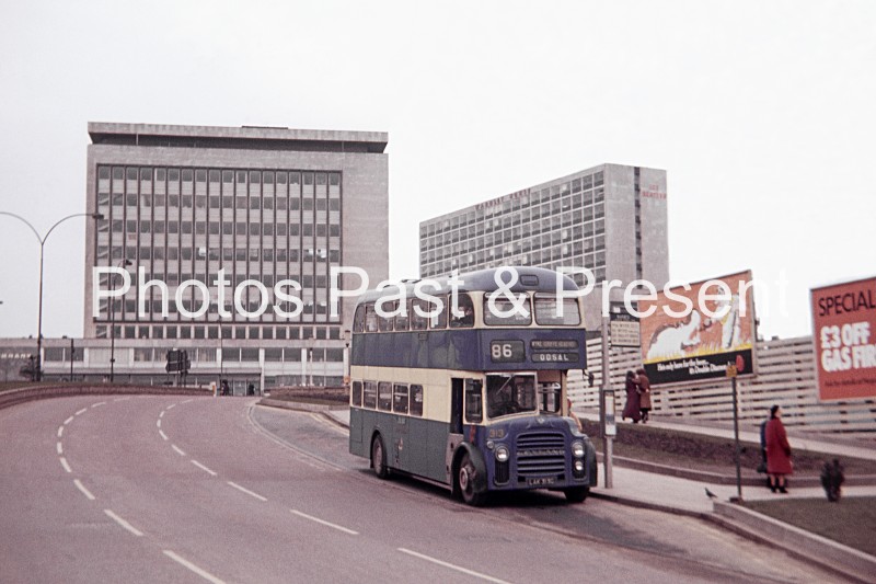 Bradford Odsal Top Bus LAK313G at Jacob's Well