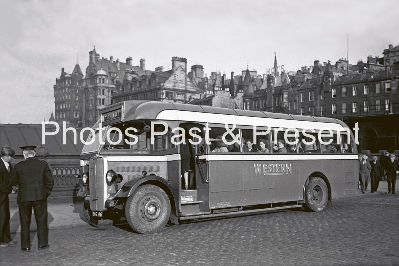 Western Bus on Edinburgh Waverley Bridge in 1948