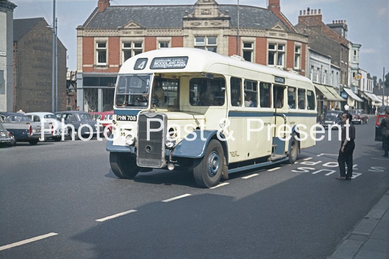 Darlington 1952 Guy Arab III Bus PHN708 on Tubwell Row