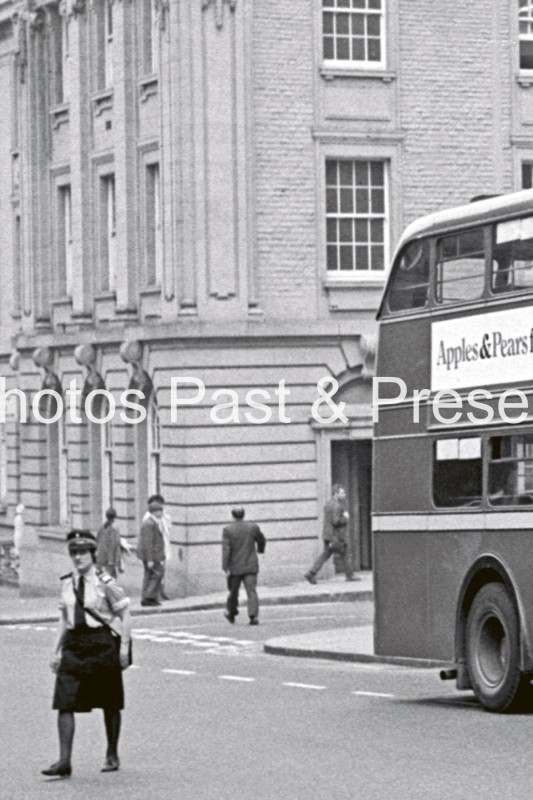 bw093b-2