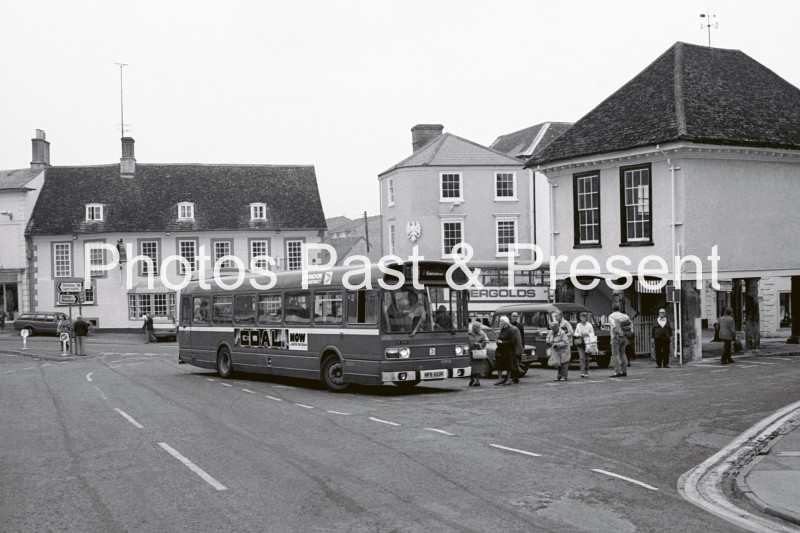 Swindon Bus at Faringdon Church Street 1983