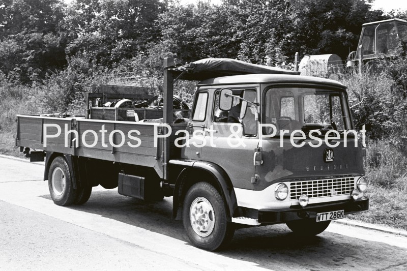 Western National 1972 Bedford TK Flatbed Truck