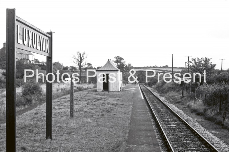 Luxulyan Halt Railway Pagoda Cornwall 1959