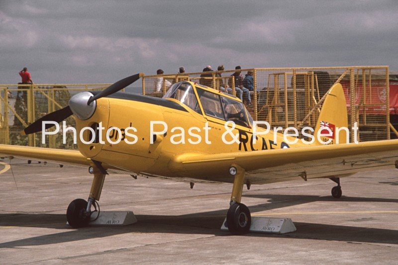 Royal Canadian Air Force 18013 Single Prop Plane